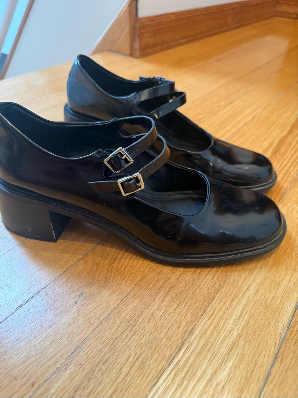 Zara Black Patent Mary Jane Block Heel Shoes - Women's